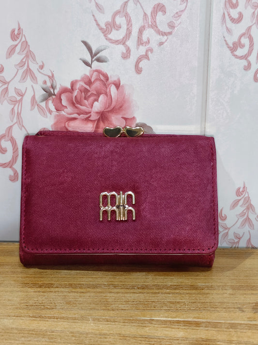 Elegant Wine Red Women's Wallet - Chic Gold -Accent Foldover Purse