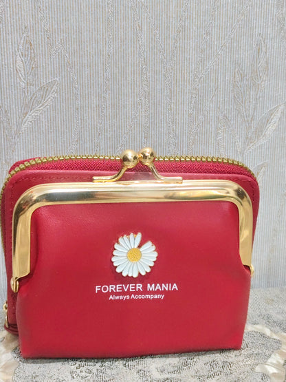 Elegant Tan Daisy Frame Wallet- Chic &Timeless Clutch Purse